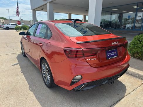 Used 2022 Kia Forte GT-Line w/ GT-Line Premium Package FWD image 6