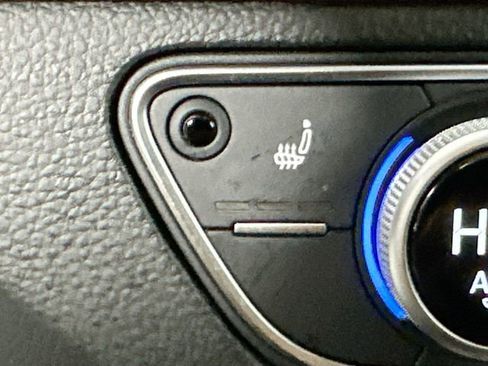 Used 2022 Audi Q5 2.0T Premium Plus w/ Premium Plus Package image 17