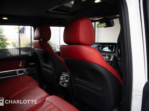 Used 2023 Mercedes-Benz G 550 image 35