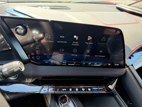 New 2026 Chevrolet Corvette Z06 w/ Stealth Interior Trim Package RWD image 31