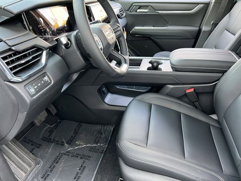 New 2026 GMC Acadia Elevation w/ Black Edition AWD/4WD image 15