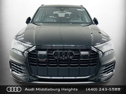 Certified 2023 Audi Q7 2.0T Premium w/ Premium Plus Package AWD/4WD image 2
