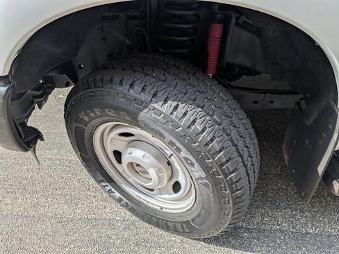 Used 2014 Ford F250 XL w/ Power Equipment Group AWD/4WD image 35