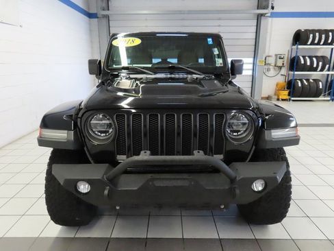 Used 2018 Jeep Wrangler Unlimited Rubicon image 16