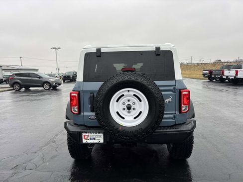 New 2025 Ford Bronco Heritage Edition image 6