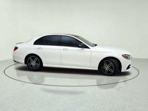 Used 2020 Mercedes-Benz E 350 Sedan image 6