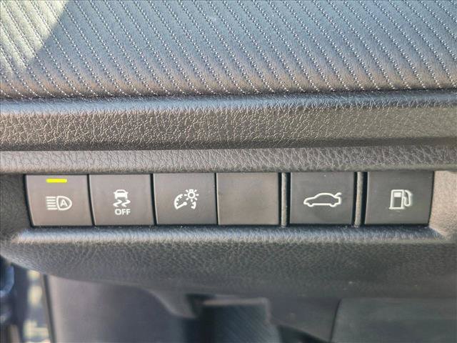 Used 2025 Toyota Camry SE w/ Multimedia Upgrade Package FWD image 13
