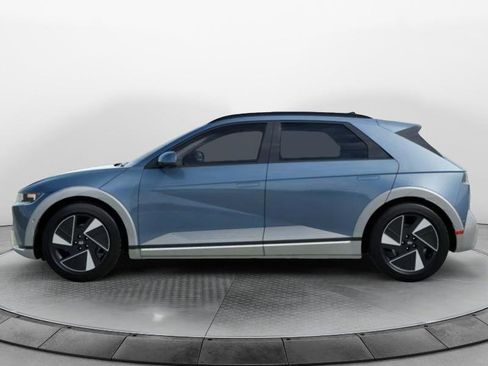New 2026 Hyundai Ioniq 5 Limited image 3