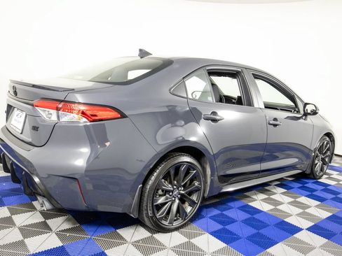 Used 2024 Toyota Corolla SE FWD image 5