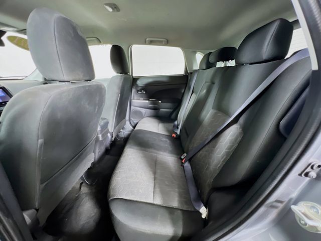 Used 2021 Mitsubishi Outlander Sport SE FWD image 23