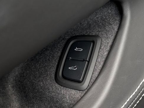 Used 2025 Chevrolet Corvette E-Ray AWD/4WD image 55