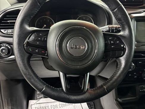 Used 2020 Jeep Renegade Altitude FWD image 12