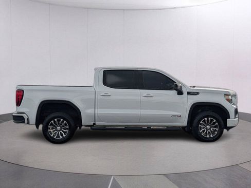 Used 2020 GMC Sierra 1500 AT4 w/ AT4 Premium Package AWD/4WD image 8