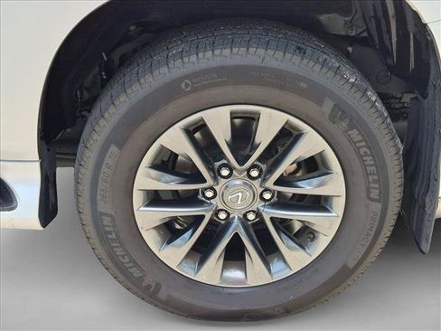 Used 2017 Lexus GX 460 Luxury AWD/4WD image 24