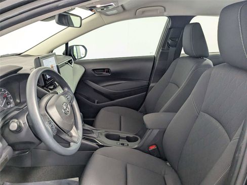 Certified 2024 Toyota Corolla LE image 9