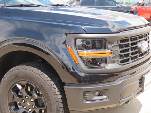 Used 2025 Ford F150 STX w/ Equipment Group 201A FX4 AWD/4WD image 6