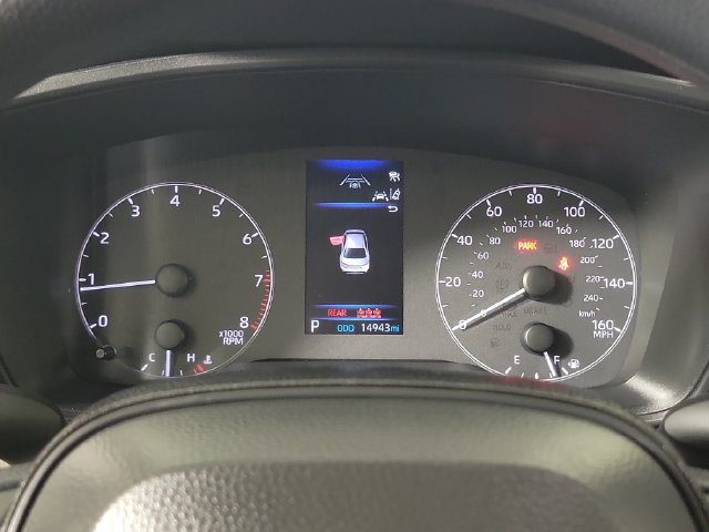 Used 2025 Toyota Corolla LE FWD image 27
