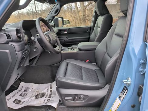 New 2026 Toyota Land Cruiser w/ Premium Package AWD/4WD image 19