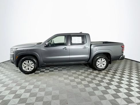 Used 2024 Nissan Frontier SV w/ SV Convenience Package RWD image 5