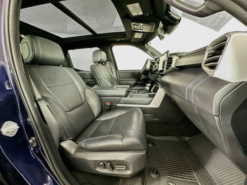 Used 2023 Toyota Tundra Platinum AWD/4WD image 30