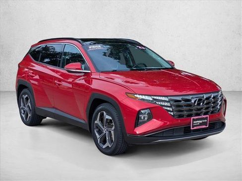Used 2023 Hyundai Tucson Limited FWD image 3
