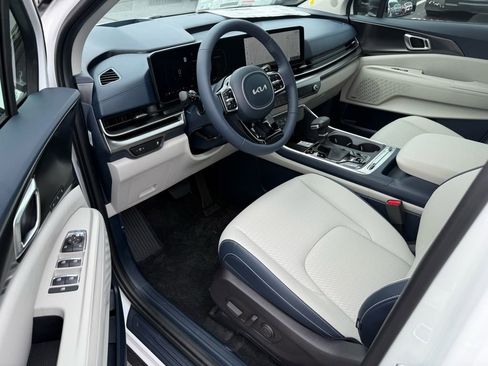 New 2026 Kia Carnival SX Prestige image 9