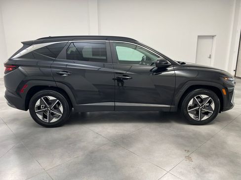 Used 2025 Hyundai Tucson SEL FWD image 8