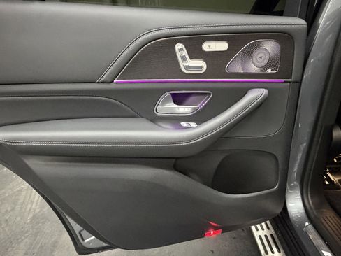 Used 2024 Mercedes-Benz GLS 63 AMG 4MATIC image 41