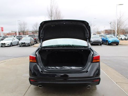 New 2025 Nissan Altima 2.5 SR image 5