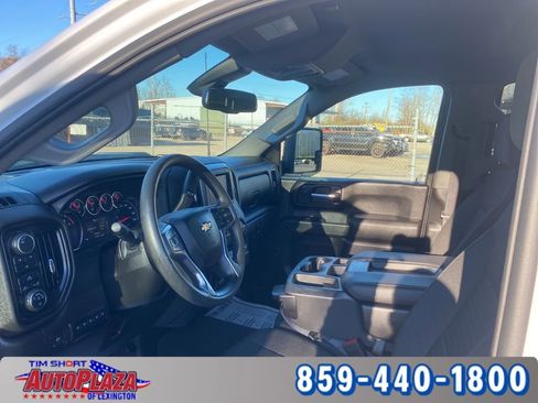 Used 2022 Chevrolet Silverado 2500 Custom w/ Custom Value Package image 24
