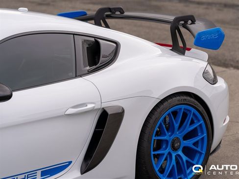 Used 2023 Porsche 718 Cayman GT4 RS RWD image 7