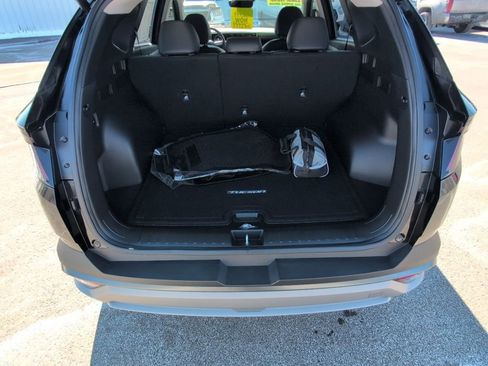 Used 2025 Hyundai Tucson SEL AWD/4WD image 13
