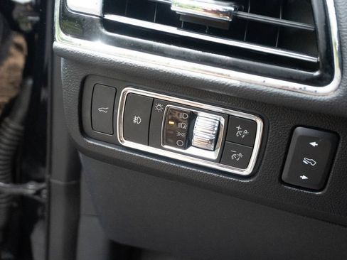 Used 2022 Lincoln Navigator L Reserve RWD image 29