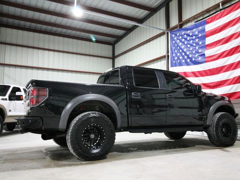 Used 2014 Ford F150 Raptor w/ Equipment Group 801A Luxury image 12