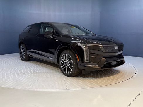 New 2026 Cadillac Optiq Sport 1 image 7