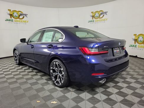 New 2026 BMW 330i xDrive Sedan w/ Premium Package AWD/4WD image 5