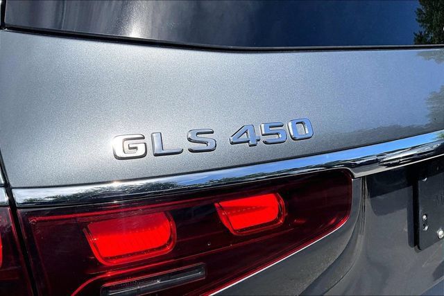 Certified 2025 Mercedes-Benz GLS 450 4MATIC image 8