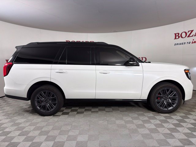 Used 2025 Ford Expedition Platinum w/ Stealth Performance Package AWD/4WD image 14