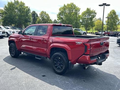 Used 2026 Toyota Tacoma TRD Sport AWD/4WD image 6