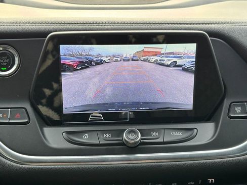 Used 2021 Chevrolet Blazer LT image 23