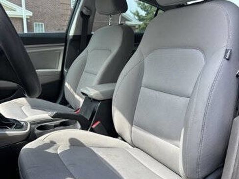 Used 2018 Hyundai Elantra SEL image 13