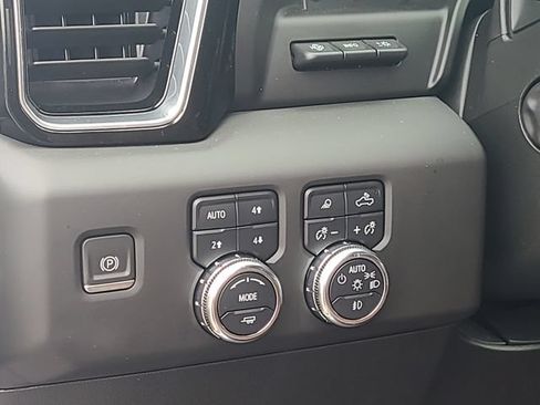 Used 2023 GMC Sierra 1500 Denali Ultimate AWD/4WD image 15