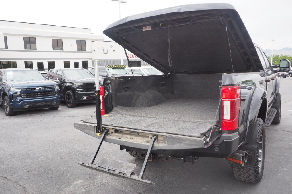 Used 2021 Ford F350 Lariat w/ Lariat Ultimate Package AWD/4WD image 20