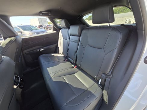 Used 2024 Lexus RX 350 Premium Plus w/ Convenience Package FWD image 22