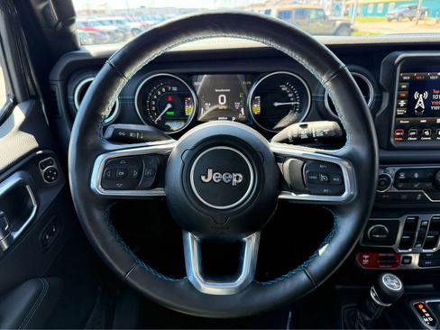 Used 2023 Jeep Wrangler Unlimited Rubicon 4xe w/ Steel Bumper Group AWD/4WD image 14