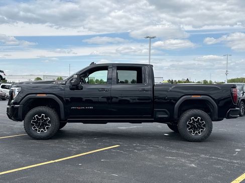 New 2026 GMC Sierra 2500 AT4X AWD/4WD image 7