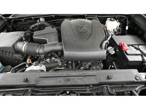 Used 2023 Toyota Tacoma TRD Off-Road image 54