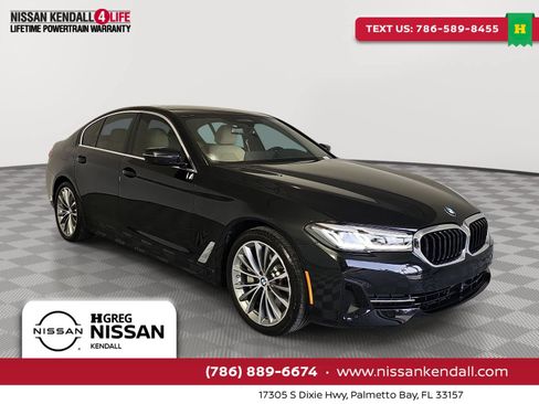 Used 2022 BMW 530i RWD image 1