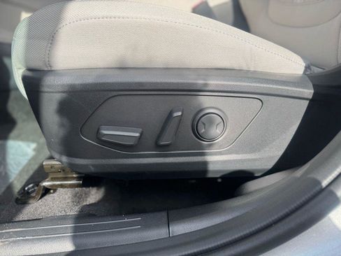 New 2026 Hyundai Tucson SEL image 17