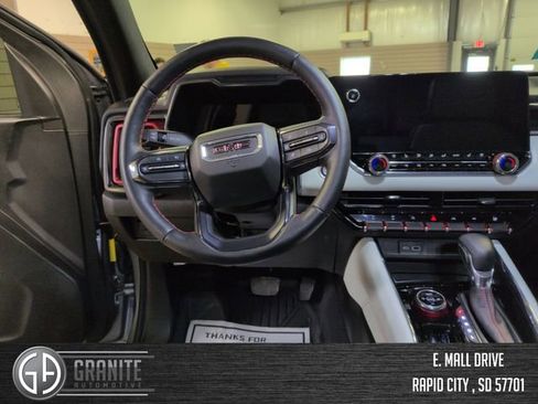 Used 2024 GMC Canyon AT4X AWD/4WD image 14